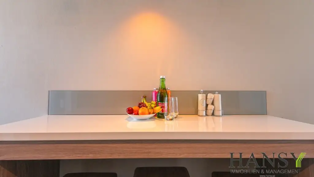 Charmante vollmöblierte 3 Zimmer Wohnung mit Lift!