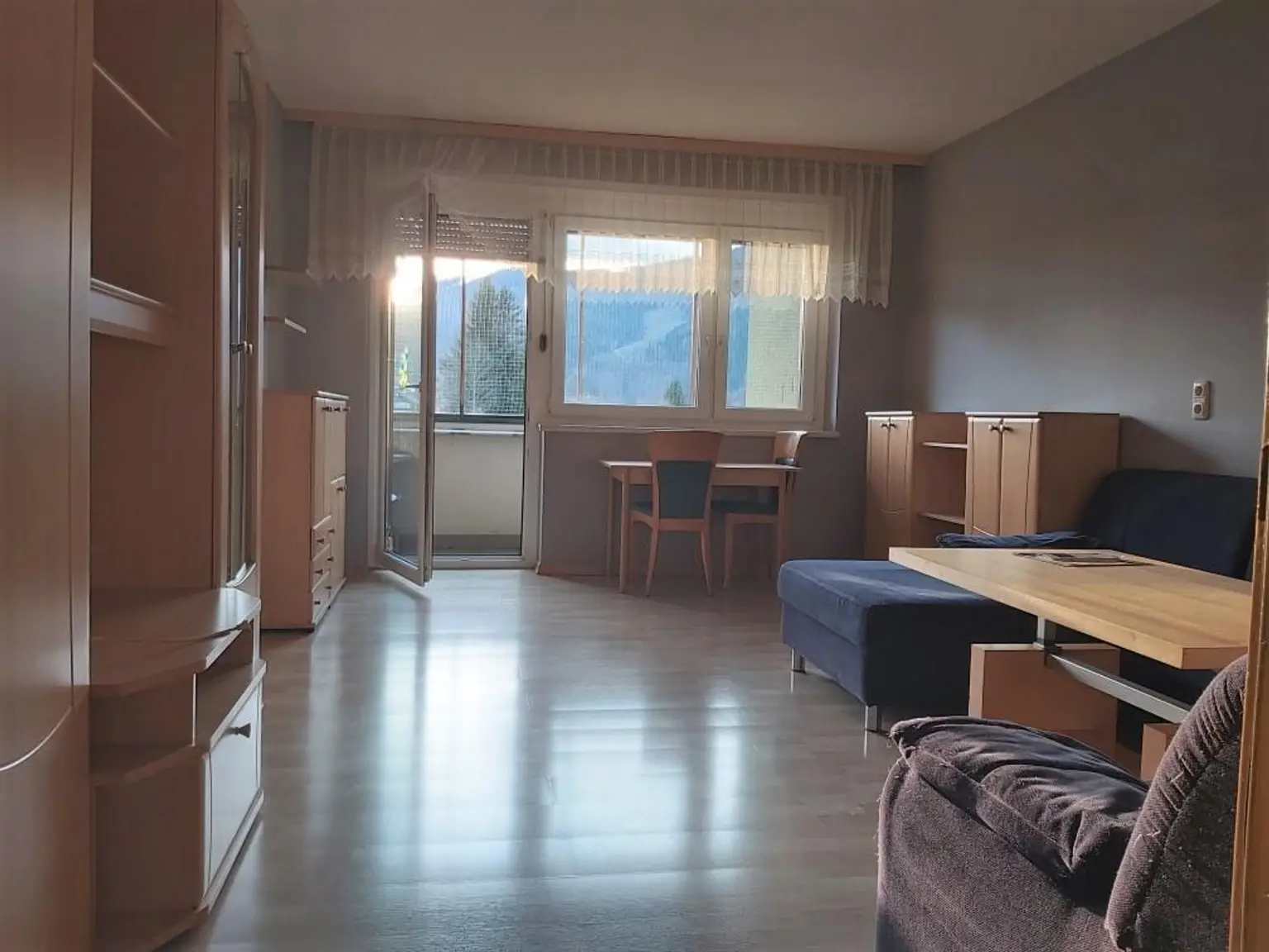 Möblierte 3-Zimmer-Wohnung mit Loggia und Carport in Mürzzuschlag zu mieten !