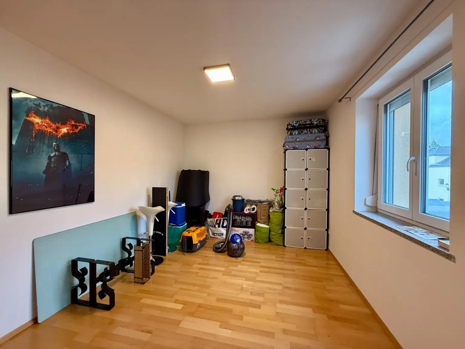 EINZIEHEN & WOHLFÜHLEN - Helle 3-Zimmer-Wohnung mit Terrasse und Parkplatz