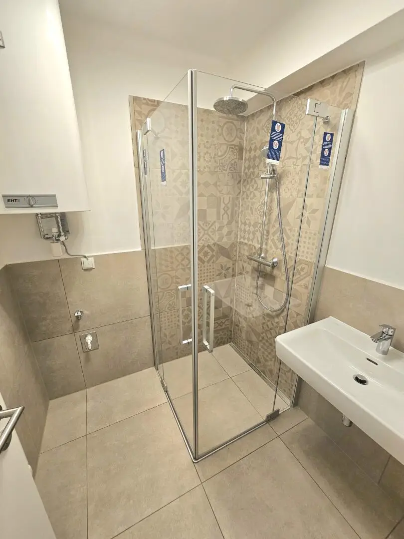 Charmante 3-Zimmer-Wohnung in Toplage – frisch saniert! Stremayrgasse