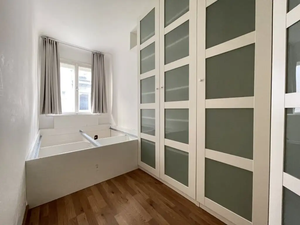 Charmante 4-Zimmer-Wohnung mit vielseitigem Grundriss – ruhig, zentral und mit Gestaltungspotential - PROVISIONSFREI