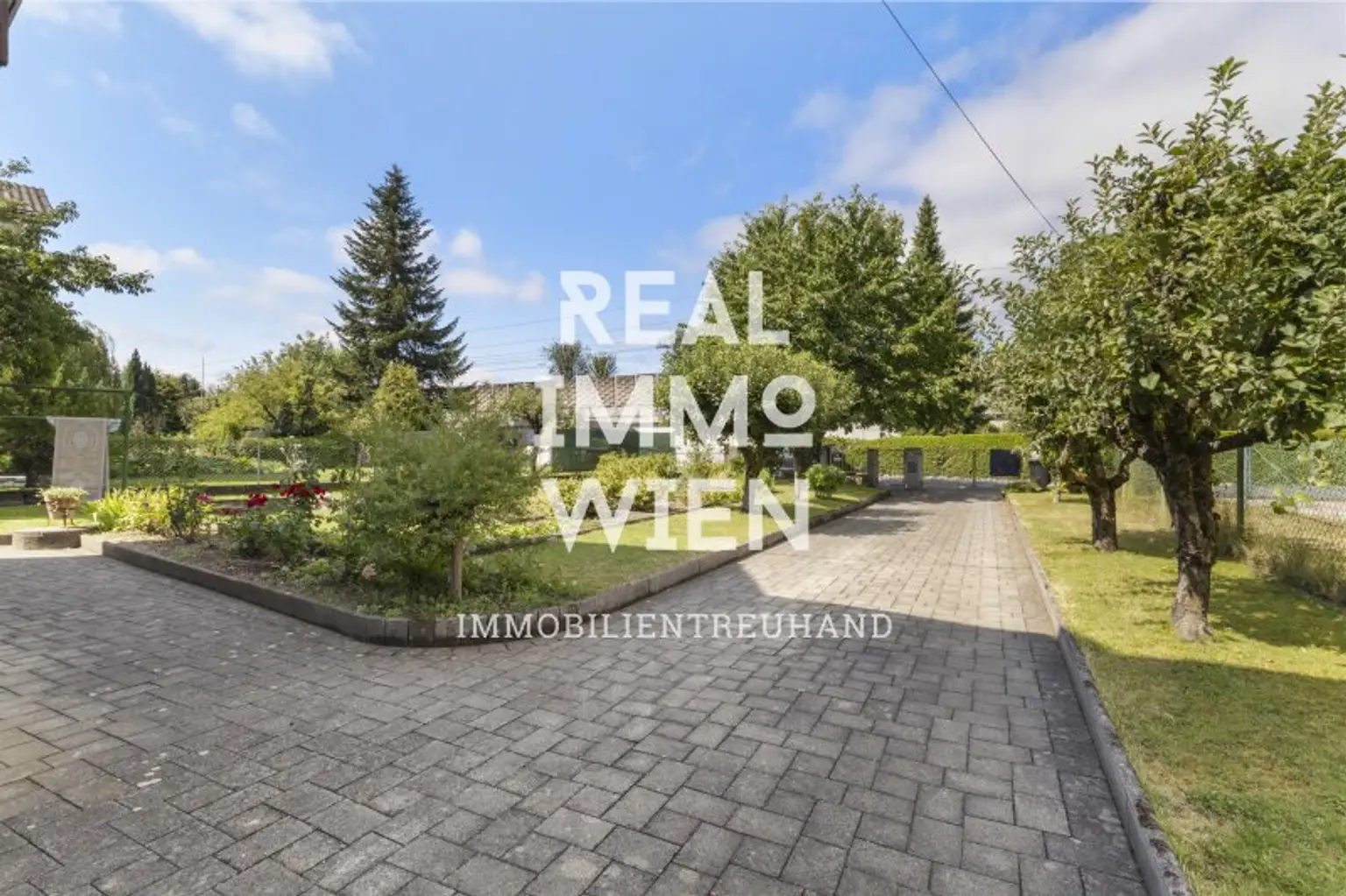 Einfamilienhaus in Klagenfurt: 154m² mit Garten und Balkon