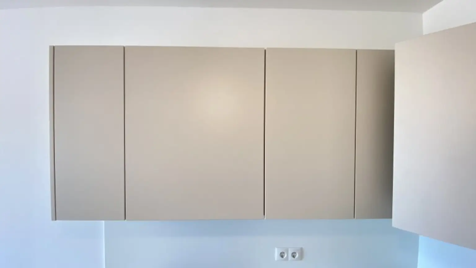 Neubau Erstbezug Moderne Zwei Zimmer Wohnung mit fabelhafter Aussicht