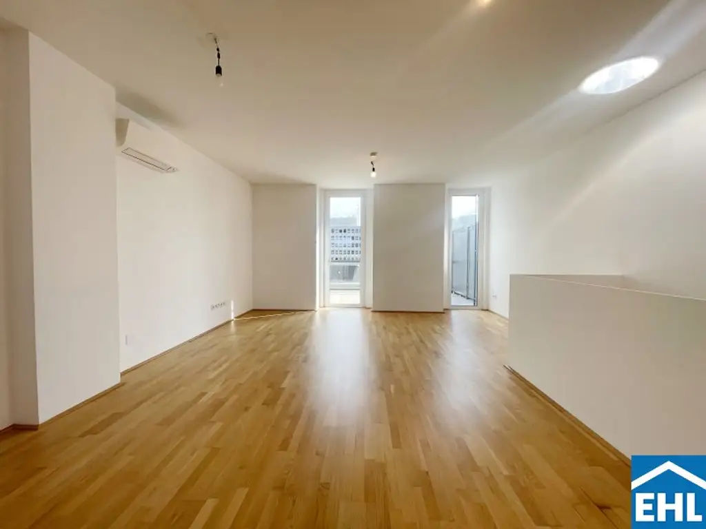 Dachgeschoß-Maisonette mit mehreren Freiflächen im Arsenal