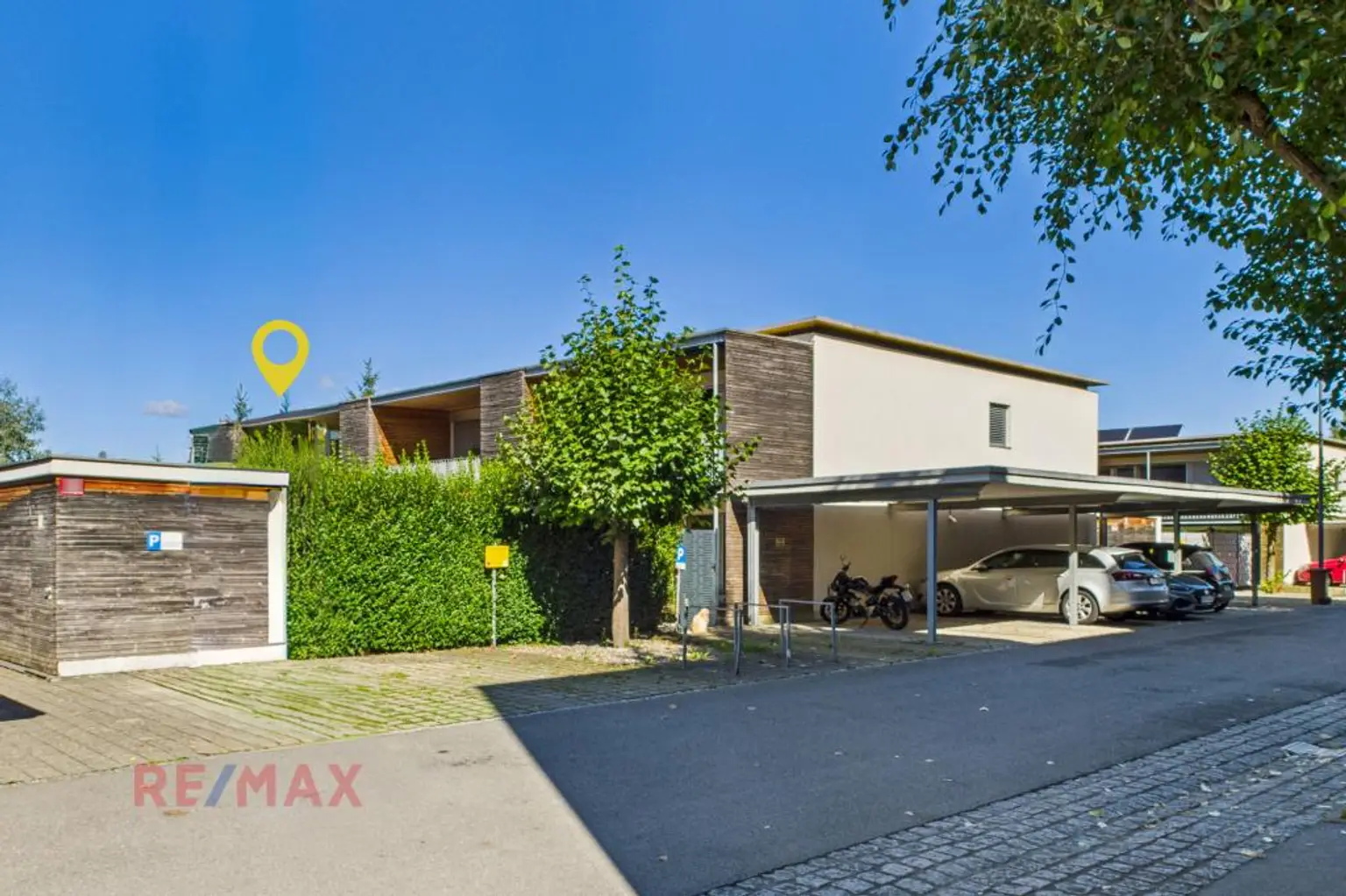 Ruhig gelegene Dachgeschosswohnung mit hochwertiger Ausstattung nahe Stadtzentrum