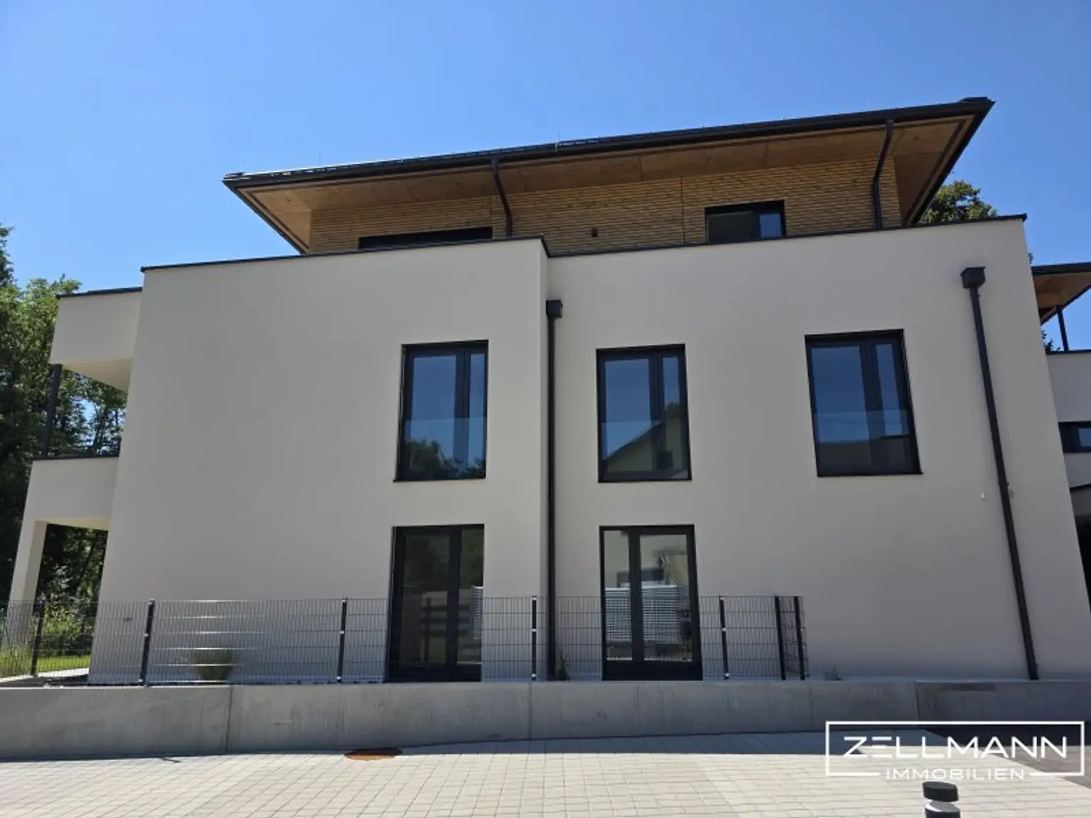 „Wo der See den Takt des Lebens bestimmt.“ | ZELLMANN IMMOBILIEN
