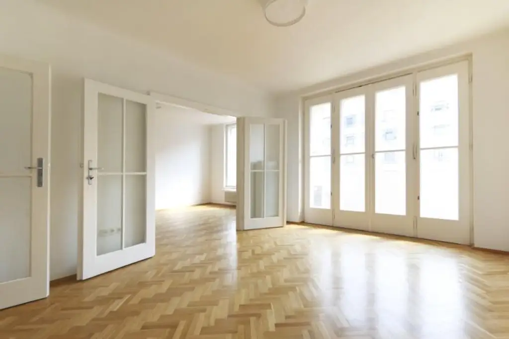 Helle 3-Zimmer-Wohnung mit Balkon im Herzen der Wiener Innenstadt