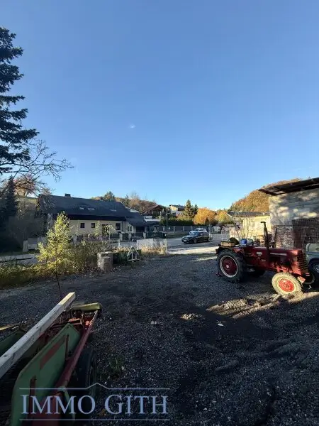 BAUGRUNDSTÜCK MIT BEWILLIGTEM HAUSPROJEKT IN BREITENFURT BEI WIEN – 592 m²