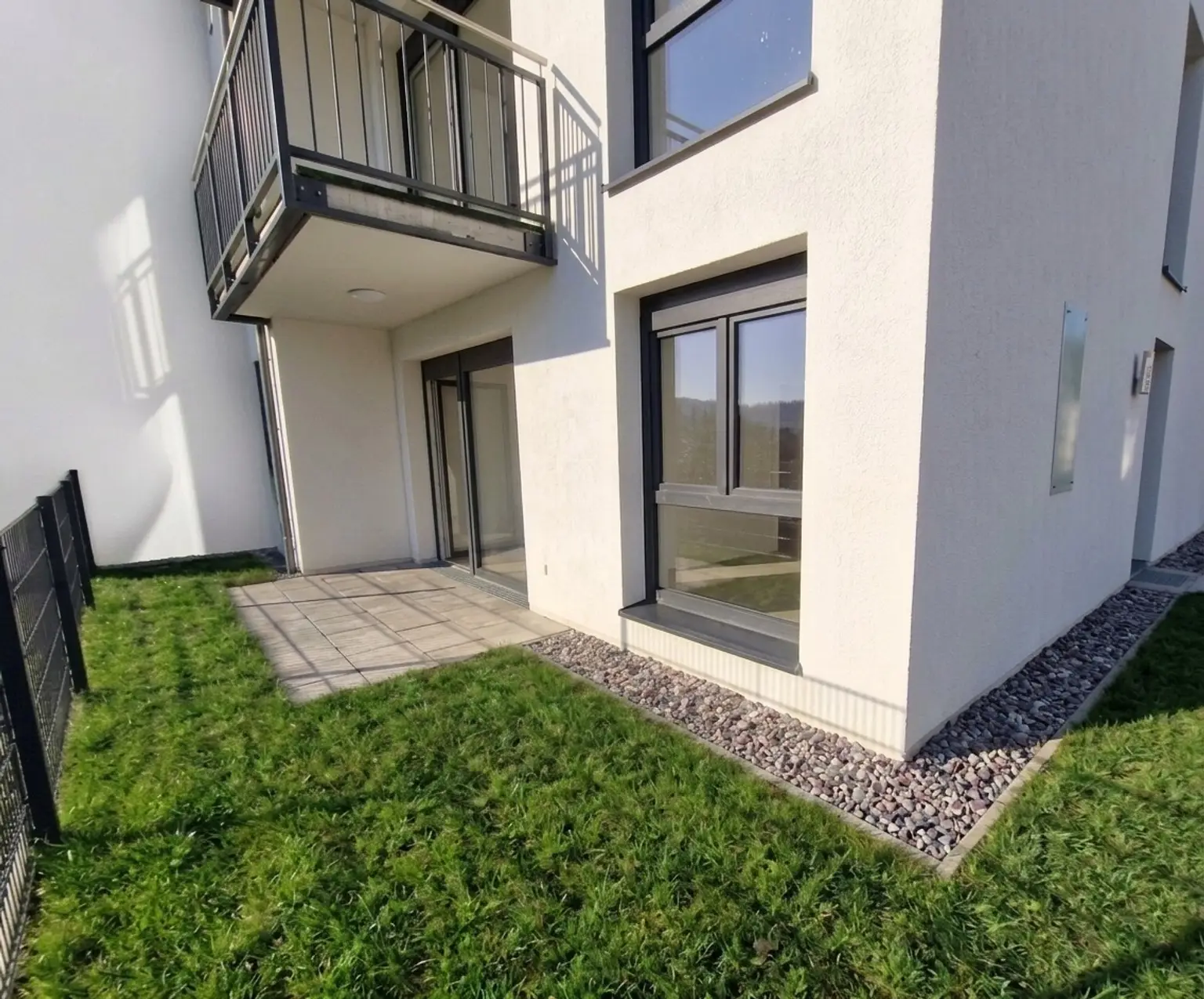 53 m² Wohlfühlwohnung mit 64 m² Eigengarten