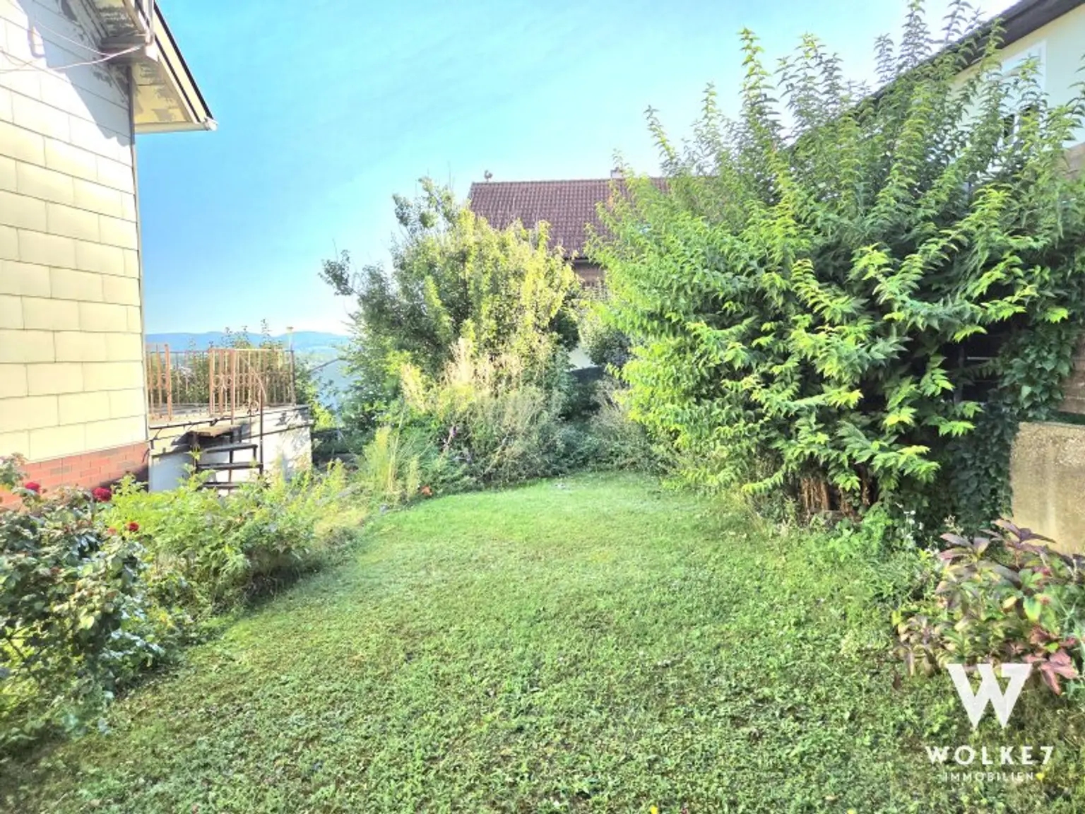+++TOP-LAGE+++ in Leobendorf | Sanierungshaus | ca. 178 m2 Nutzfläche | Garage | Garten | Fernblick | 40% Bebauung möglich BK I,II