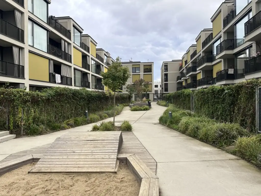 Wohnen im Grünen: Traumhafte Gartenwohnung - befristet vermietet - kurzfristig freimachbar