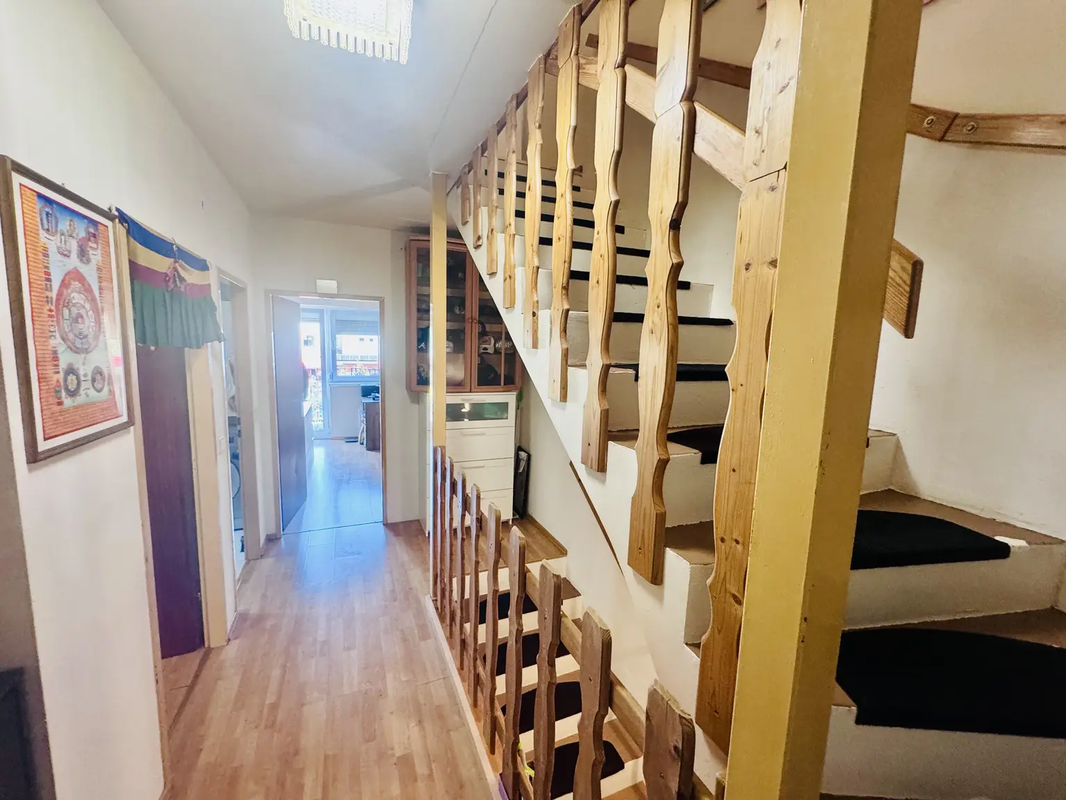 Gepflegtes Reihenhaus mit 4 Zimmer, Garten, Terrasse & Autostellplatz– ideal für Familien