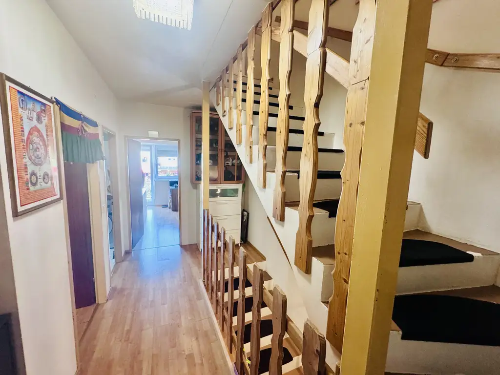 Gepflegtes Reihenhaus mit 4 Zimmer, Garten, Terrasse & Autostellplatz– ideal für Familien