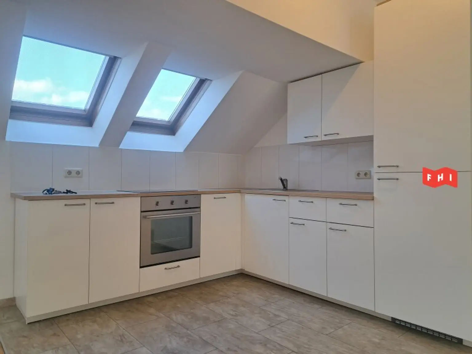 !!! Charmanter Altbau in Top-Lage – Weyringergasse 1040 Wien !!!