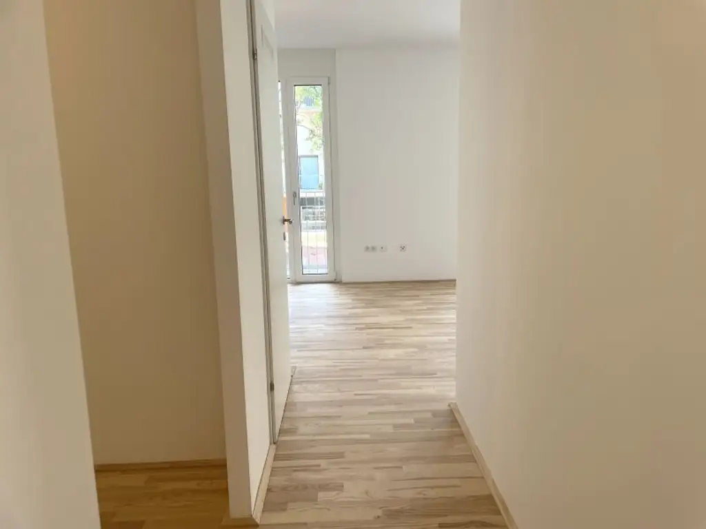 Tolle 3-Zimmer Wohnung mit zentraler Begehbarkeit in begehrter Lage - THEOS Willkommen im Park