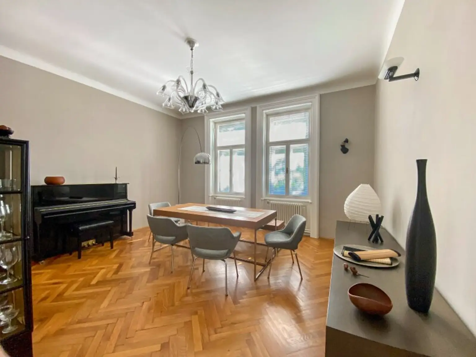 Liebevoll kernsanierte Traumvilla in Top Lage - eine seltene Gelegenheit!