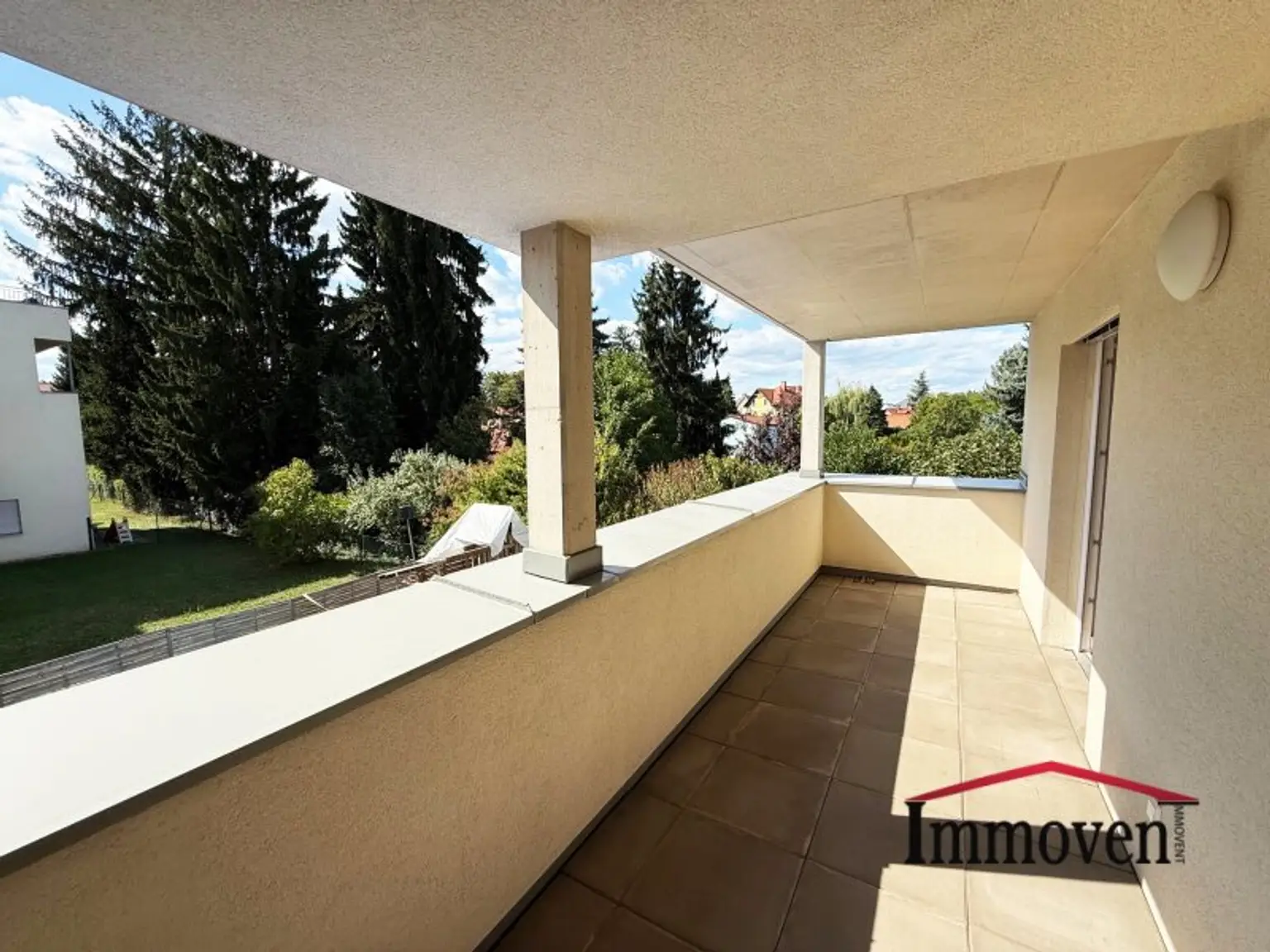 Schöne 2-Zimmerwohnung mit Terrasse!