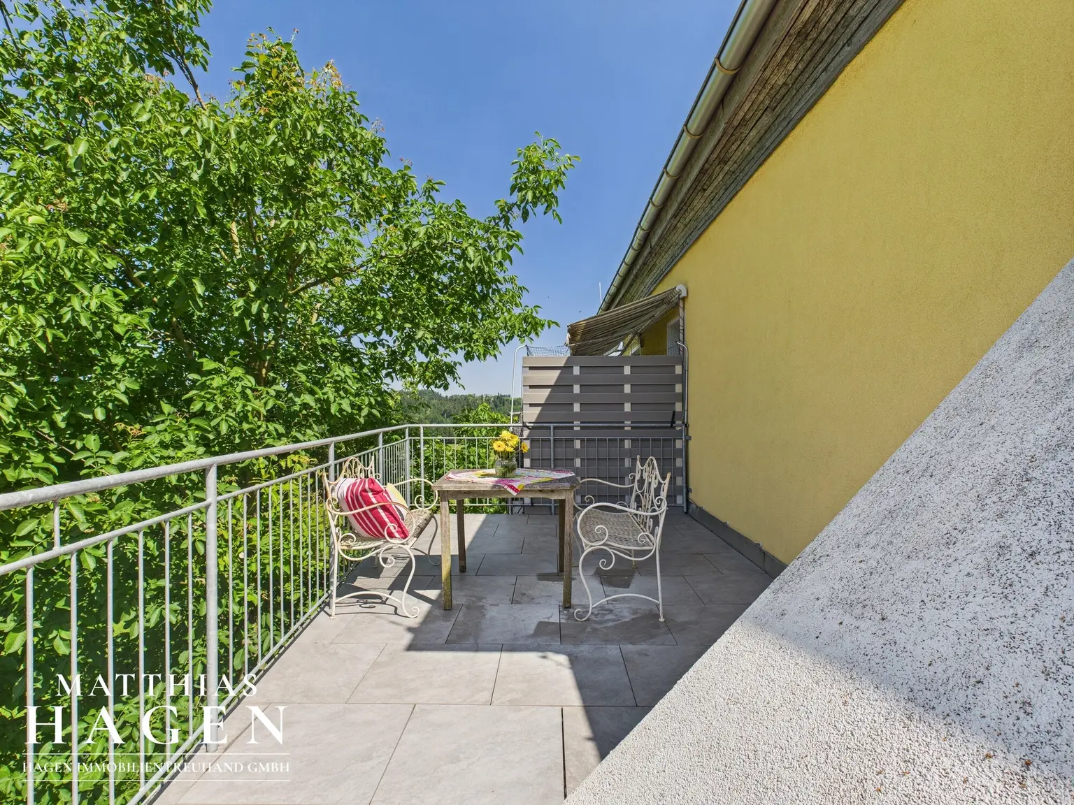 3-Zimmer-Maisonettewohnung mit zwei großen Terrassen und hoher Wohnqualität in Hohenweiler