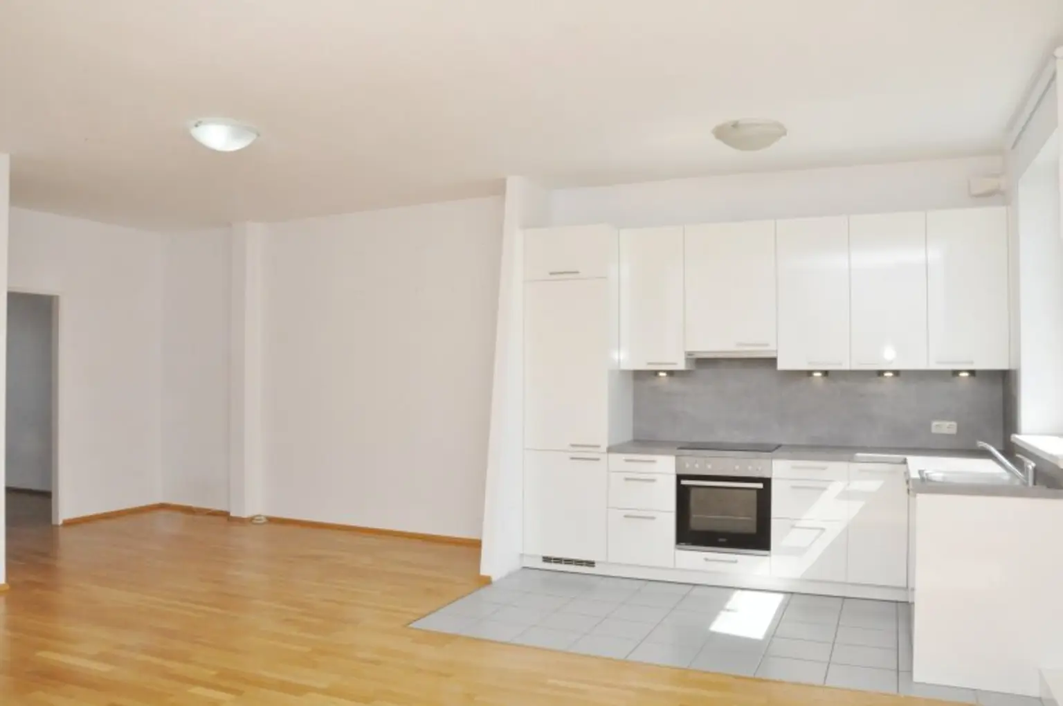 Helle 3-Zimmer Wohnung mit Balkon Nähe Donaukanal