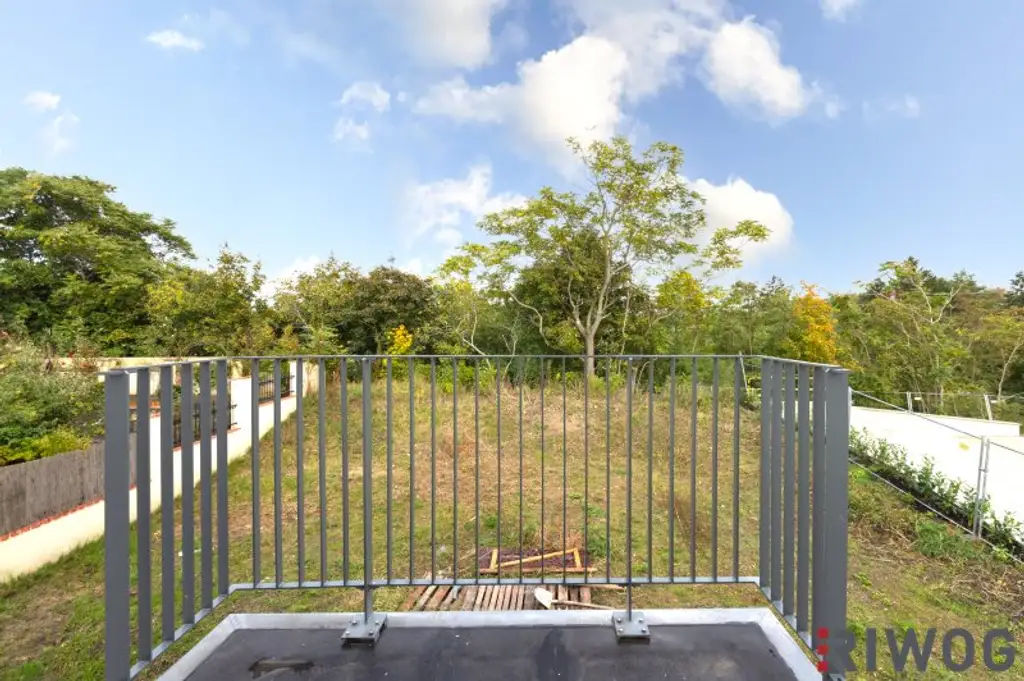 ERSTBEZUG | Exklusive Doppelhaus-Einheit | ca. 353 m² Garten | 4-5 Zimmer | Luftwärmepumpe | 2 KFZ-Stellplätze | 5 Min. ins Zentrum Perchtoldsdorf