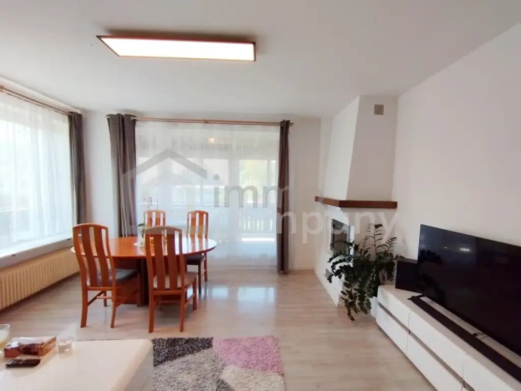 Geräumiges Wohnhaus mit viel Außenfläche!