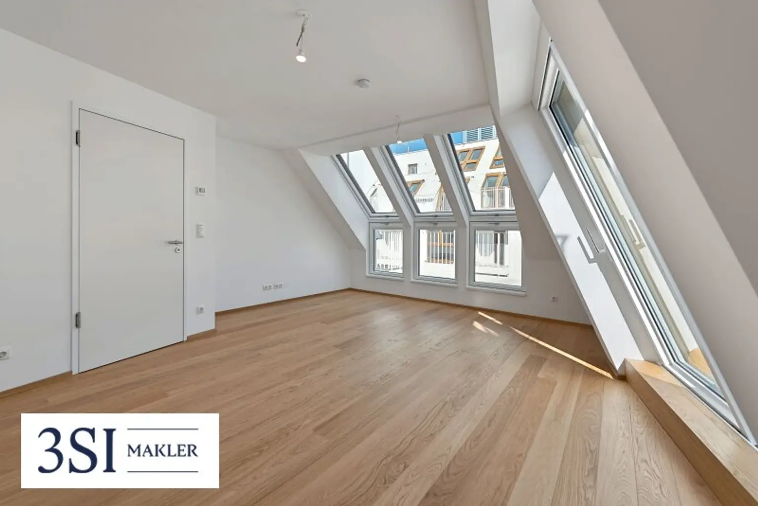 The Temptation: Modern und hochwertige Dachgeschosswohnung mit weitläufiger Terrasse - Nähe Kutschkermarkt