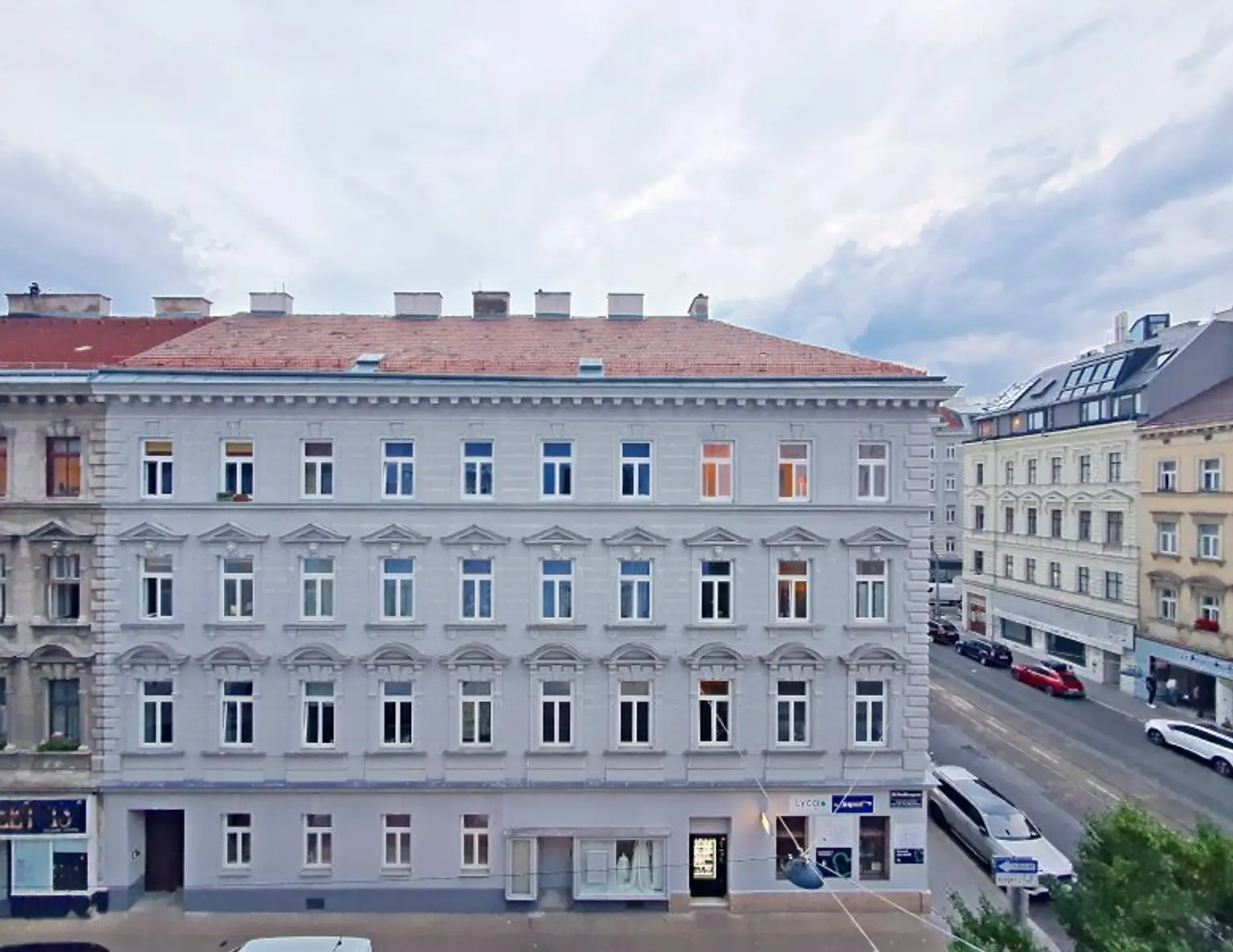 ++NEU++ Wohnen nach Wunsch: 93 m² Altbau-Traum zum Sanieren – Perfekt für Eigennutzer!  NÄHE AUGARTEN