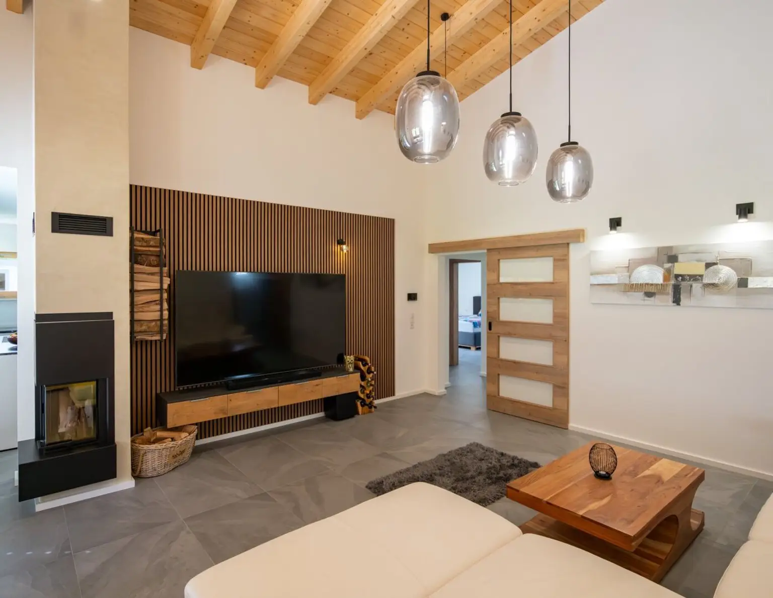Seltenheit in den Bergen: Bungalow mit Top Ausstattung