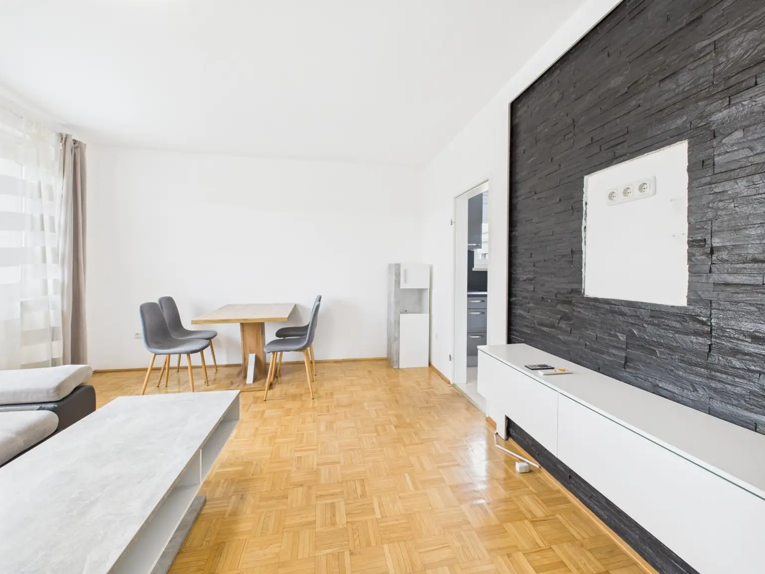 Gepflegte 2-Zimmer-Wohnung in  4050 Traun – Ihre Chance auf Eigentum zum Top-Preis