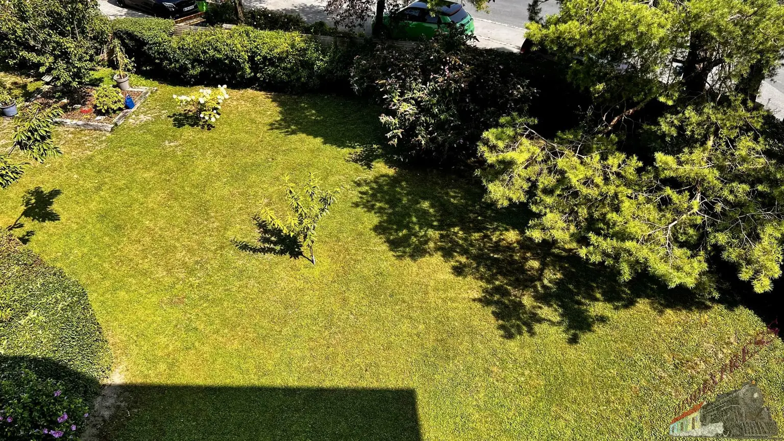 4-Zimmer-Dachgeschoß-Wohnung PLUS Garten im Naturparadies
