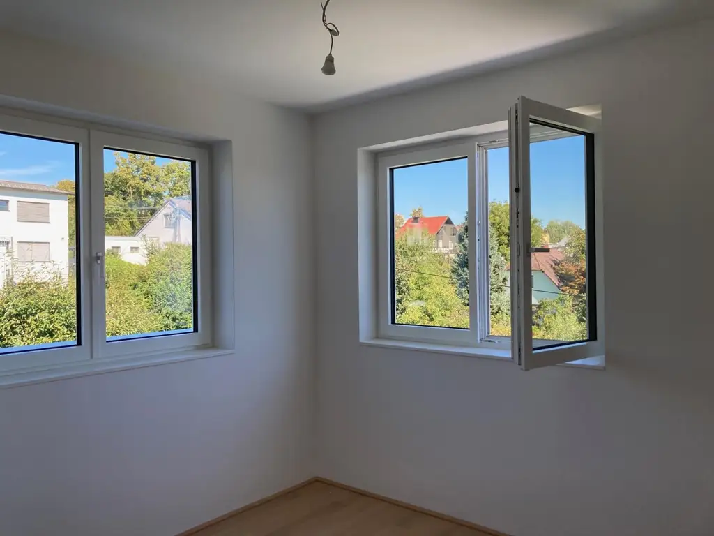 bezugsfertige Terrassenwohnung mit Weitblick