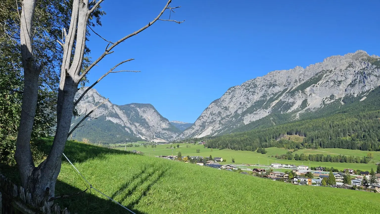 Haus in einzigartiger Alleinlage mit toller Aussicht!
