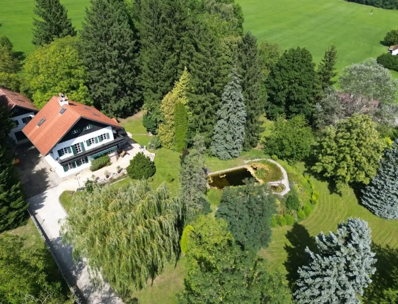 "Neuer Preis!"  CHARMANTES WIENERWALD-LANDHAUS IN TRAUMHAFTER LAGE