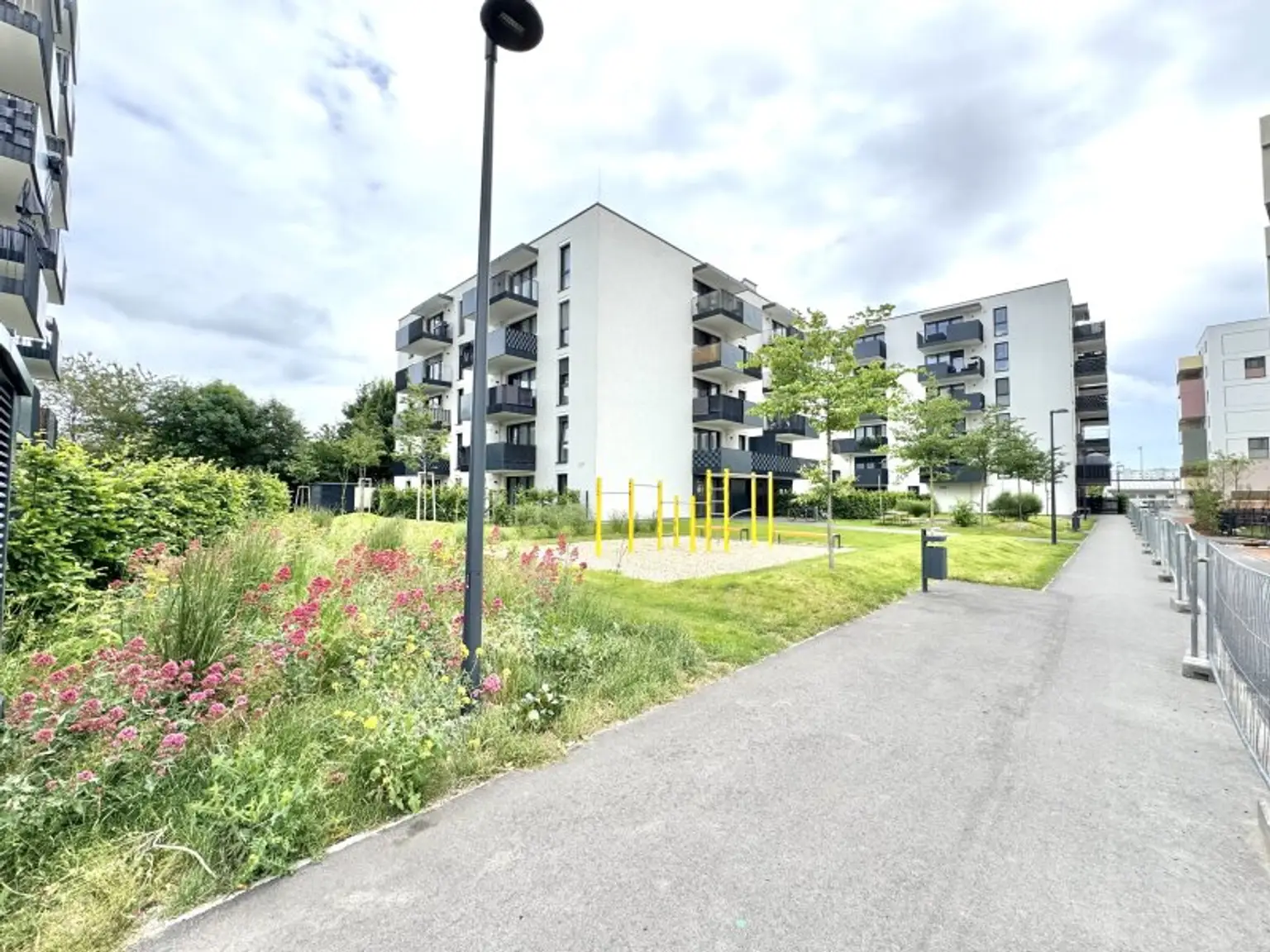 Gartenwohnung nahe U1 Kagraner Platz - Ruhelage - Fußbodenheizung