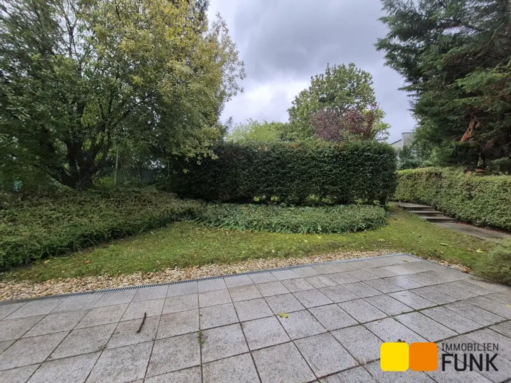 5-Zimmer Gartenwohnung mit 2-Zimmer-Einliegerwohnung