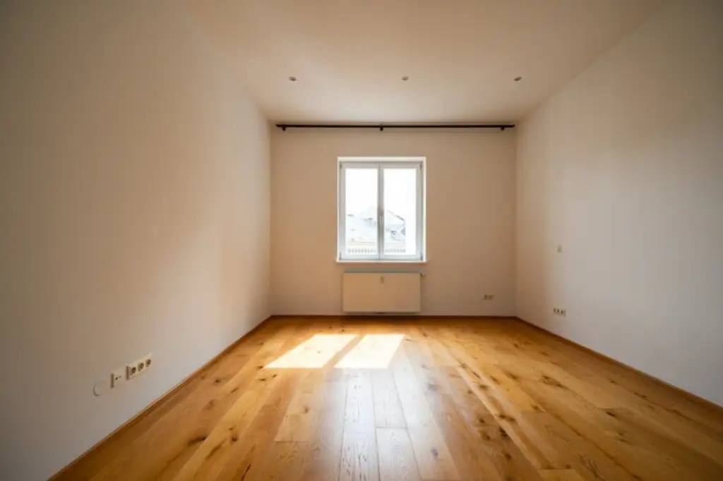 Exklusive Palais Büro mit Terrasse im Botschaftsviertel