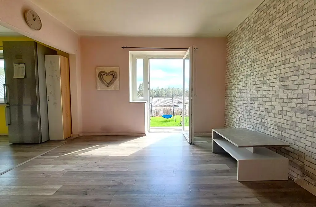 gepflegtes Einfamilienhaus mit Doppelgarage in sonniger Ruhelage
