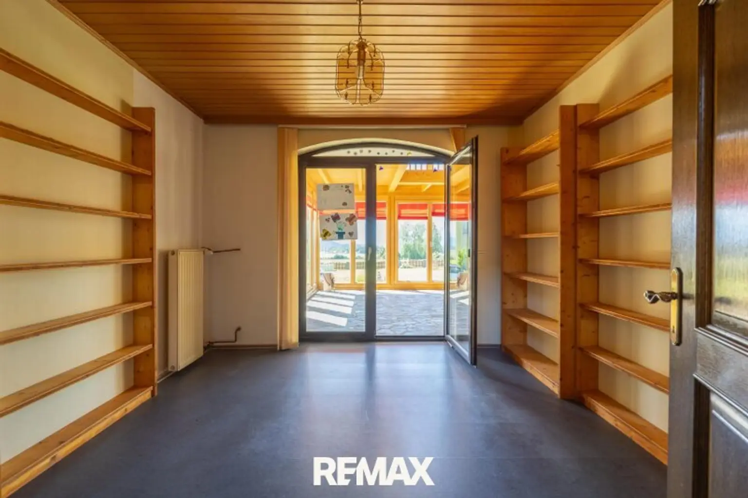 RE/MAX-Pro