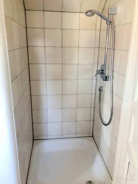 2tes Bad-WC im DG