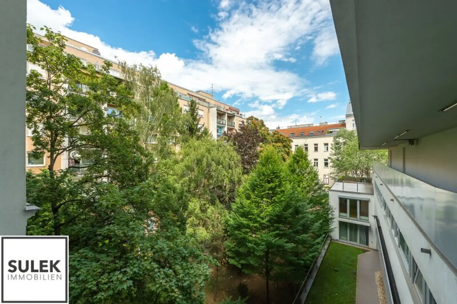 Grünblick in den Innenhof: helle 2-Zimmer Neubauwohnung ~ Kaiserstr. 68 ~ ab 1.1.26!!