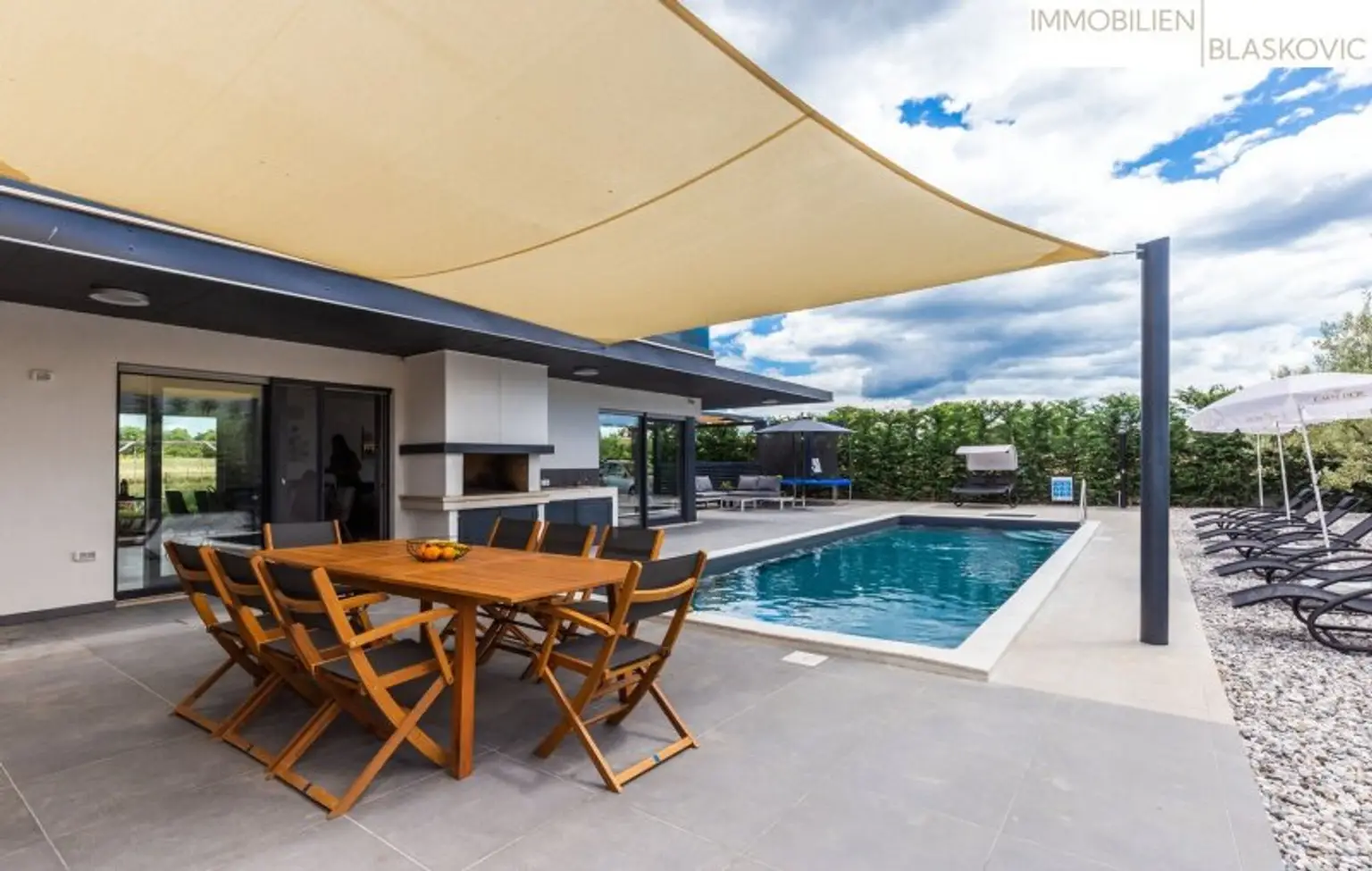 Wunderschöne Villa mit Pool in der Nähe von Visnjan
