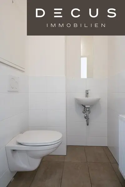 | SCHÖNE MAISONETTE MIT GROSSER LOGGIA | NÄHE SCHLOSS EGGENBERG