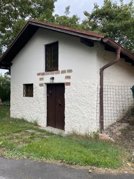 Idyllisches Kleinhaus mit Gewölbekeller in Neudorf im Weinviertel