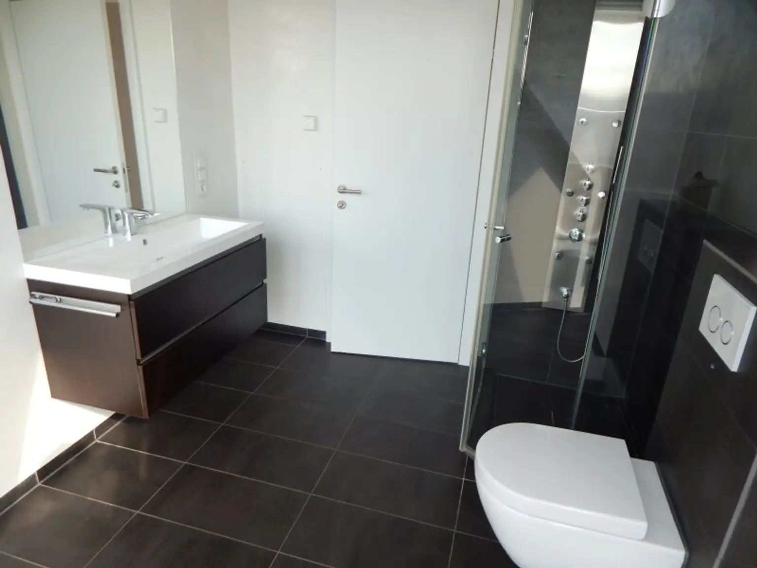 Wohntraum helle und ruhige Dachterrassenwohnung mit Fernsicht