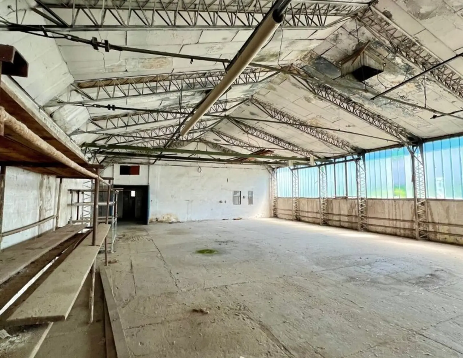 Attraktives Gewerbegrundstück nähe Flughafen
