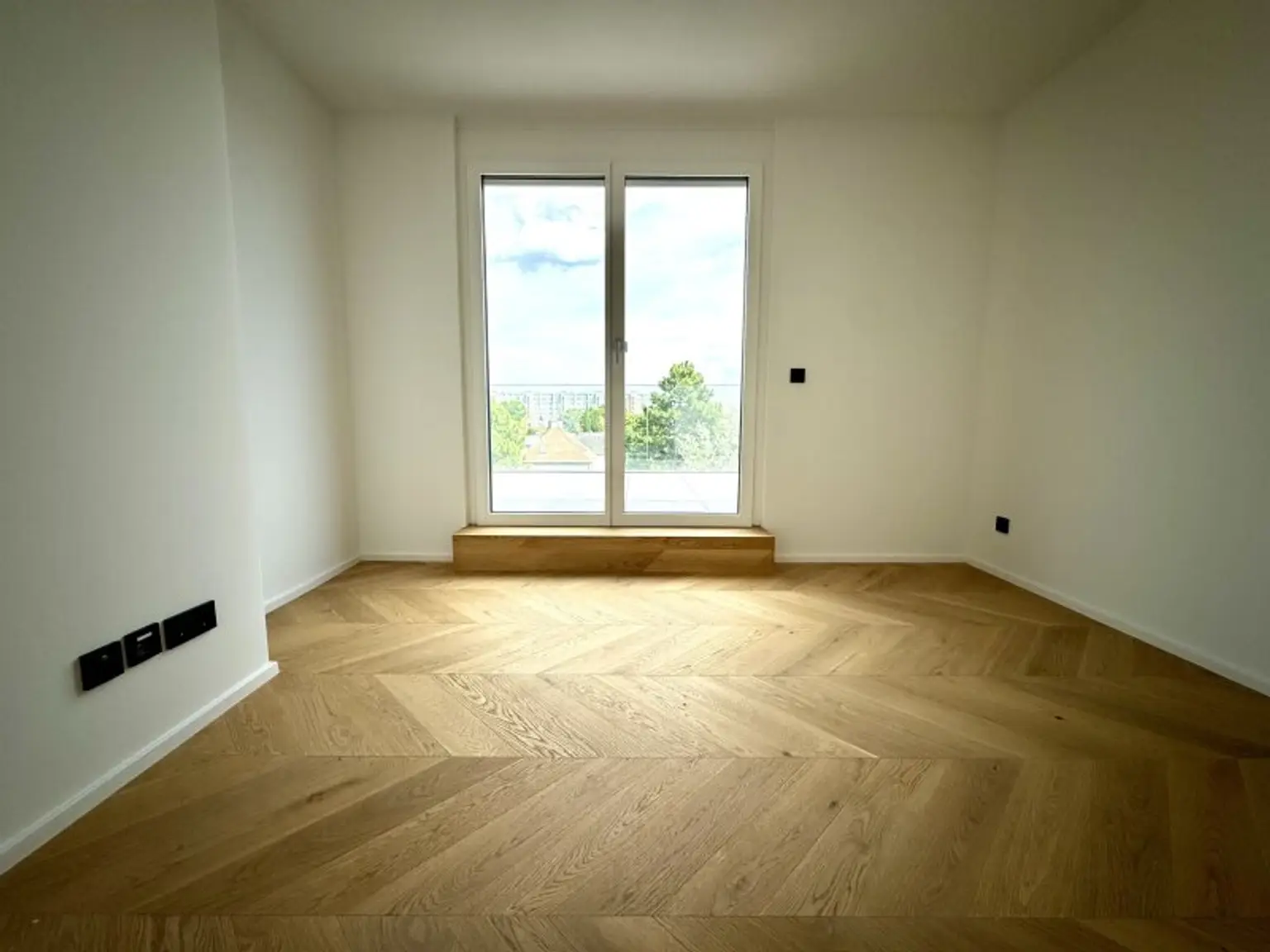 PENTHOUSE LIVING - 5 TERRASSEN - AUSBLICK - WÄRMEPUMPE - DECKENKÜHLUNG - NÄHE U1!