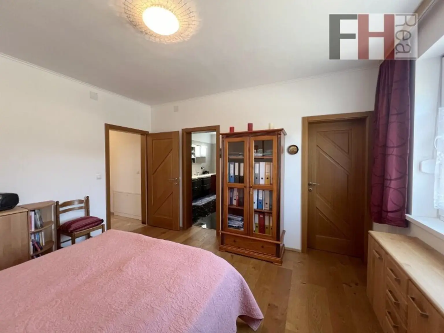 Exklusives Einfamilienhaus mit TOP-Ausstattung in guter Gablitzer Lage!