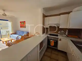 0c0f20e6-c861-4cba-8b64-d21d8d7a7703