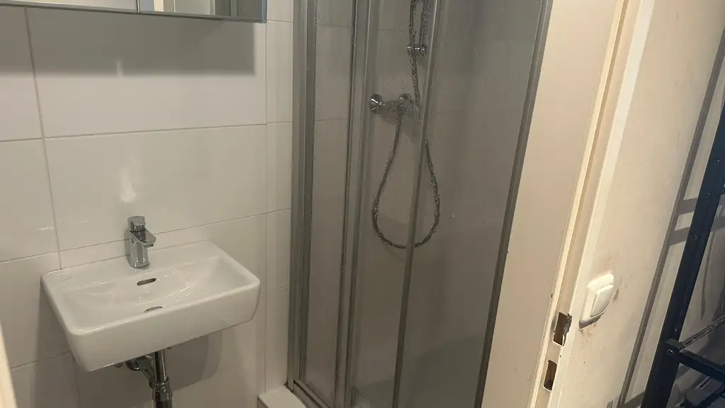 "Architektonisch reizvolles Wohnen mit Terrassen"
