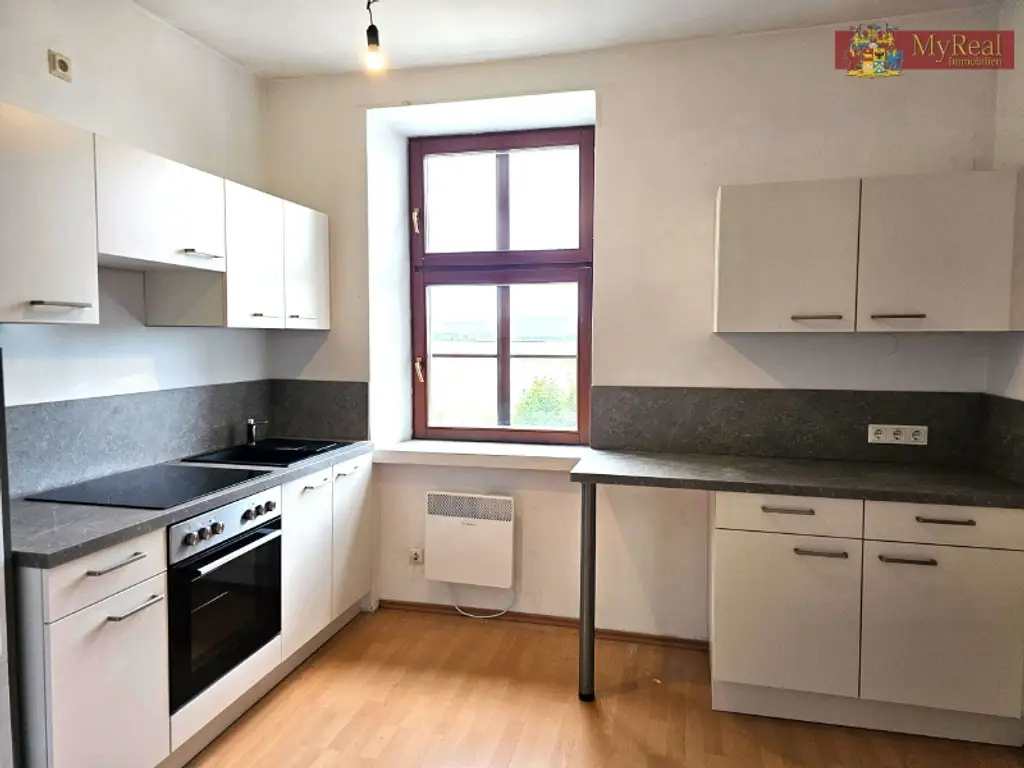 Sonnige 2 Zimmerwohnung in Blumau Neurißhof